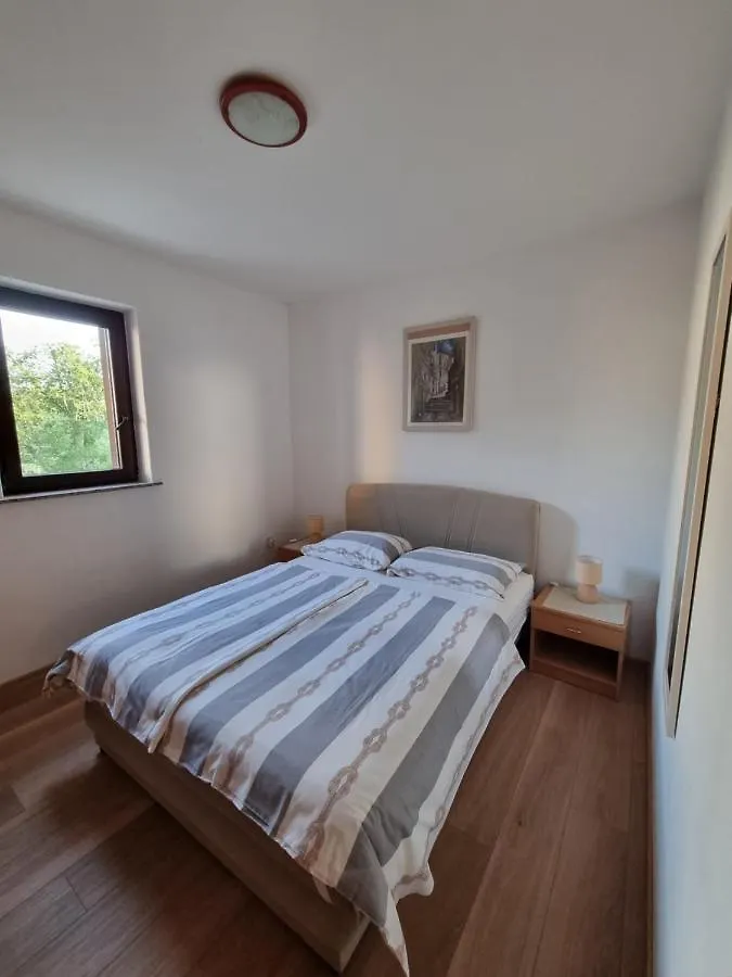 Apartment Marina Porat