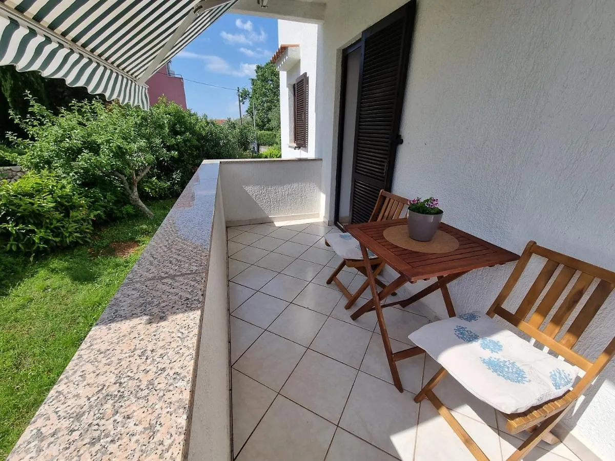 Apartment Marina Porat