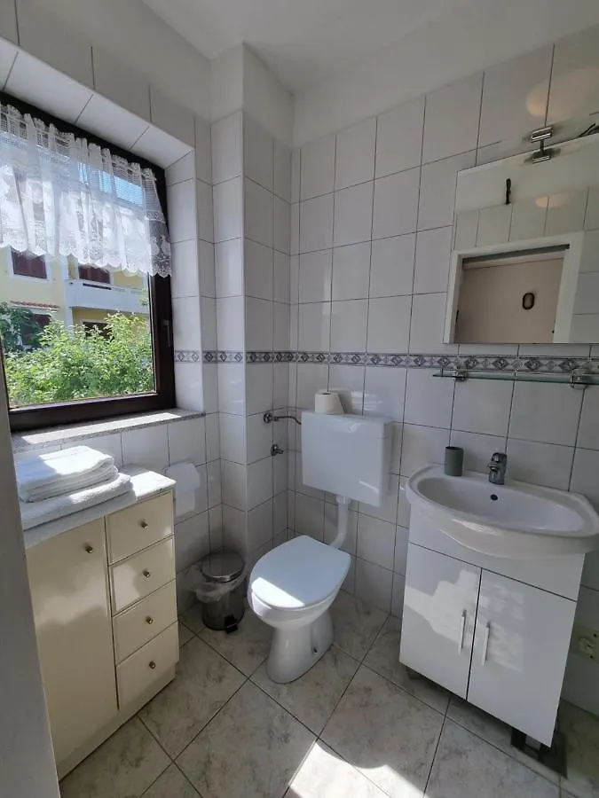 Apartment Marina Porat 0*,