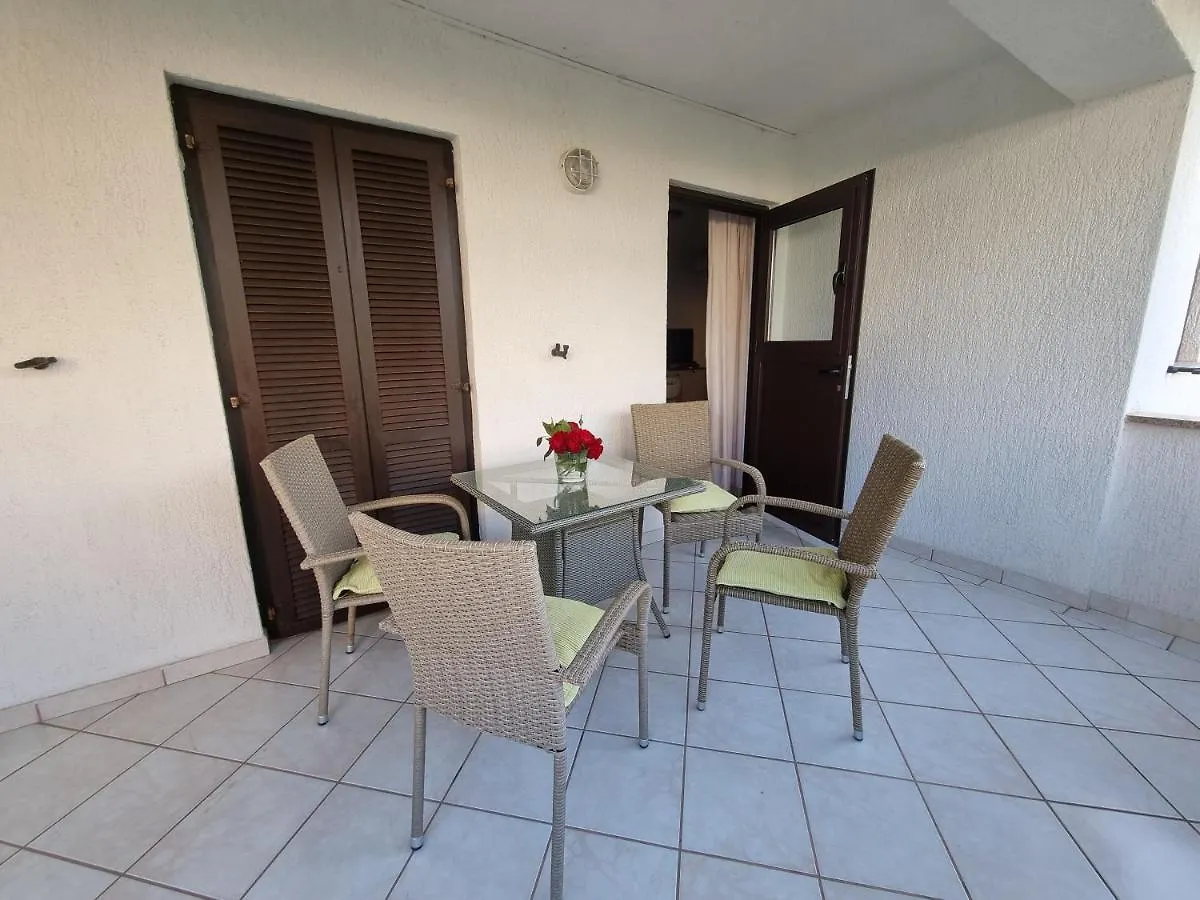 Apartment Marina Porat