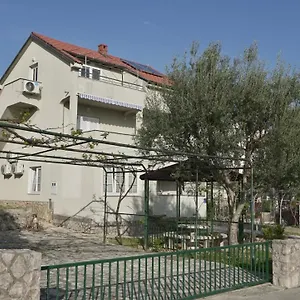 Apartman Bestak, Krk Town