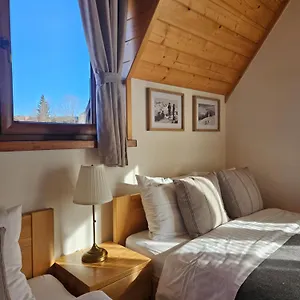  Homestay szállás Mietusi Dwor Lengyelország